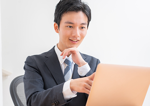 他社の経営理念を読んで理解しよう!