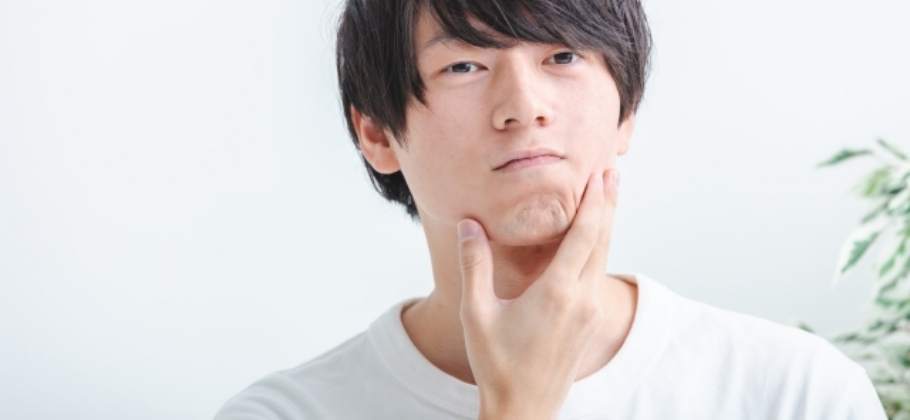 医療保険と年齢別加入率:リスクへの備えと保険の重要性